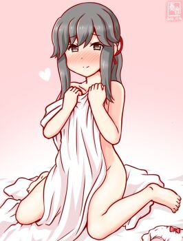 1girl artist_logo bed_sheet blush brown_eyes commentary_request covering_breasts covering_privates dated gradient_background grey_hair kanon_(kurogane_knights) kantai_collection logo looking_at_viewer naked_sheet nose_blush one-hour_drawing_challenge pink_background ponytail sitting smile solo usugumo_(kancolle) wariza