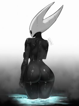 1girl absurdres arms_at_sides arthropod_girl ass back bathing black_background black_skin colored_skin commentary completely_nude english_commentary from_behind gradient_background gy_beth hand_on_own_arm highres hollow_eyes hollow_knight hollow_knight:_silksong horned_mask hornet_(hollow_knight) huge_ass mask median_furrow nude shoulder_blades signature solo steam thighs thighs_together water wet white_background white_mask