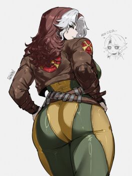 1boy 1girl absurdres artist_name ass belt bodysuit breasts brown_hair brown_jacket colored_bangs commentary cowboy_shot cropped_jacket doodle_inset english_commentary eyelashes from_behind from_below gambit green_bodysuit green_eyes gy_beth hair_intakes hands_on_own_hips highres jacket leather leather_jacket long_hair looking_at_viewer looking_back marvel marvel_rivals multicolored_bodysuit multicolored_hair parted_bangs rogue_(x-men) solo_focus superhero_costume teeth thick_thighs thighs thighs_together two-tone_bodysuit two-tone_hair wavy_hair white_background white_hair x-men x_(symbol) yellow_bodysuit