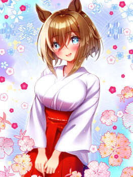1girl animal_ears blue_eyes blush breasts brown_hair cheval_grand_(umamusume) flower hair_between_eyes hakama hakama_skirt highres horse_ears horse_girl japanese_clothes kimono large_breasts long_hair looking_at_viewer miko multicolored_hair open_mouth red_hakama skirt smile solo streaked_hair sugimotty_nova umamusume white_hair white_kimono