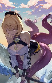 1girl bent_over beret black_hair black_shorts blonde_hair breasts cleavage cleavage_cutout clothing_cutout cloud cloudy_sky hammer hat highres holding holding_hammer large_breasts looking_at_viewer mole mole_under_mouth multicolored_hair open_mouth outdoors purple_eyes shirt short_hair shorts sky sleeveless sleeveless_shirt smile solo streaked_hair sunset tentacle_girl tentacles user_awxk4588 water white_shirt yidhari_murphy zenless_zone_zero