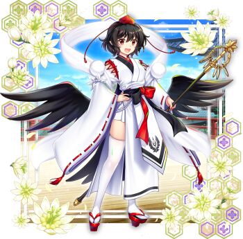 1girl adapted_costume bird_tail bird_wings black_hair black_wings blue_sky day falling_petals flower flower_request full_body game_cg geta hagoromo hand_on_own_hip hat highres holding holding_staff honeycomb_(pattern) japanese_clothes kikkoumon kimono kourindou_tengu_costume looking_at_viewer low_wings official_alternate_costume official_art open_mouth pelvic_curtain petals pom_pom_(clothes) red_hat red_sandals ribbon-trimmed_sleeves ribbon_trim rotte_(1109) sandals sash shakujou shameimaru_aya shameimaru_aya_(white_crow_of_sensationalist_photos) shawl short_hair side_slit sky smile solo staff tail tengu-geta thighhighs third-party_source tokin_hat touhou touhou_lostword transparent_background white_flower white_kimono white_petals white_thighhighs wide_sleeves wings yellow_flower