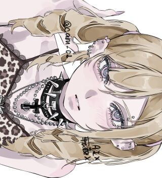 1girl aegyo_sal animal_print bead_necklace beads black_choker blonde_hair camisole caru_c1 choker commentary cross cross_choker ear_piercing eyebrow_piercing face_piercing gyaru hair_between_eyes highres jewelry leopard_print leopard_print_clothes long_hair looking_at_viewer multicolored_eyes necklace original parted_lips pearl_necklace piercing simple_background solo spiked_choker spikes symbol-only_commentary twintails two-tone_eyes upper_body white_background