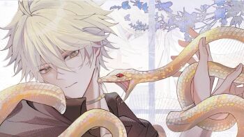 1boy alternate_form animal antenna_hair black_shirt blonde_hair collared_shirt commentary gold_choker highres holding holding_animal holding_snake honkai:_star_rail honkai_(series) male_focus phainon_(honkai:_star_rail) phainon_(khaslana)_(honkai:_star_rail) shirt short_hair snake solo spiked_hair wan_xiaoliya yellow_eyes
