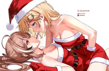 2girls ahoge alternate_costume bare_shoulders belt black_belt black_streaks blonde_hair blue_eyes bob_cut breasts brown_eyes brown_hair candy candy_cane cleavage commentary dress english_commentary food fur-trimmed_dress fur-trimmed_gloves fur-trimmed_headwear fur_trim girl_on_top gloves hair_between_eyes hair_ornament hat hololive hololive_english large_breasts long_hair lying medium_breasts medium_hair mole mole_on_breast multiple_girls nanashi_mumei oioi_ainomo on_back paid_reward_available pom_pom_(clothes) red_dress red_gloves red_hat santa_costume santa_dress santa_hat sharing_food short_dress sidelocks simple_background sleeveless sleeveless_dress strapless strapless_dress virtual_youtuber watson_amelia white_background white_streaks yuri