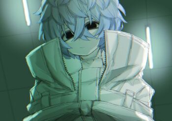 1other arazan_(ara_arazan24) black_eyes blue_hair blurry blurry_background blurry_eyes ceiling choker empty_eyes fluorescent_lamp from_below hair_between_eyes highres indie_virtual_youtuber indoors jacket messy_hair oversized_clothes short_hair solo white_jacket yukue_fumei zipper