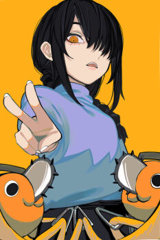1girl absurdres aegyo_sal black_eyes black_hair braid chainsaw chainsaw_man child hair_over_one_eye highres looking_at_viewer medium_hair nayuta_(chainsaw_man) open_mouth orange_background pochita_(chainsaw_man) ringed_eyes sailen0 sidelocks smile sweater teeth turtleneck turtleneck_sweater upper_body v yellow_eyes