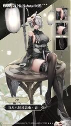 1girl 2b_(nier:automata) alternate_costume animated black_hairband black_kimono black_thighhighs blindfold bouncing_breasts breasts bumcha clothing_cutout covered_eyes crossed_legs crossover curvy facing_viewer fox_mask full_body gloves goddess_of_victory:_nikke hair_over_one_eye hairband highres japanese_clothes katana kimono lantern large_breasts mask mask_on_head nier:automata nier_(series) official_alternate_costume official_art sash sideboob simple_background sitting skindentation solo sound sword table tagme talking thick_thighs thighhighs thighs video weapon white_background white_gloves white_hair white_sash wide_hips wide_sleeves