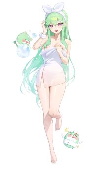 1girl :d =_= absurdres aroused_nosebleed barefoot blood bow bow_hairband breasts bubble chico_(yuzuha_riko) cleavage commentary_request creature deep_skin double-parted_bangs full_body green_hair groin hairband hands_up highres korean_commentary large_breasts leg_up long_hair looking_at_viewer multicolored_hair naked_towel nosebleed open_mouth purple_eyes sbgu scrunchie shiny_skin simple_background smile solo standing standing_on_one_leg stellive streaked_hair towel very_long_hair virtual_youtuber water_drop white_background white_bow white_hairband white_scrunchie wrist_scrunchie yuzuha_riko
