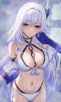 1girl bare_shoulders bikini blue_hands blush breasts closed_mouth commentary_request crossed_bangs genshin_impact hair_ornament hand_up highres large_breasts long_hair looking_at_viewer navel ponnyu12 red_eyes side-tie_bikini_bottom skirk_(genshin_impact) solo stomach swimsuit twitter_username wet white_hair
