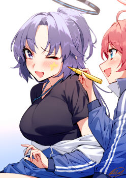 2girls absurdres ahoge black_shirt blew_andwhite blue_archive blue_eyes blue_jacket blush breasts commentary_request halo highres jacket jacket_partially_removed large_breasts long_hair long_sleeves maki_(blue_archive) mechanical_halo multiple_girls official_alternate_costume one_eye_closed open_mouth pink_hair purple_eyes purple_hair shirt short_hair short_sleeves signature smile track_jacket yuuka_(blue_archive) yuuka_(track)_(blue_archive)