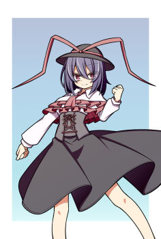 1girl black_hat black_skirt blue_background border capelet clenched_hands closed_mouth frilled_capelet frills gradient_background hat hat_ribbon hekkmushi high-waist_skirt highres long_sleeves looking_at_viewer nagae_iku purple_hair red_eyes red_pupils red_ribbon ribbon short_hair skirt smile solo touhou white_border white_capelet