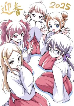 2025 5girls ahoge black_eyes black_hair blonde_hair blue_eyes brown_eyes brown_hair claw_pose closed_mouth commentary_request covering_own_mouth double_bun double_v from_above grin hair_bun hair_ornament hairclip hakama hakama_skirt hand_up hands_up highres japanese_clothes kanie_(precure) karasuma_(wonderful_precure!) kimono kitsunezaki_(wonderful_precure!) long_sleeves looking_at_viewer looking_back multiple_girls new_year ookuma_(precure) open_mouth ponytail precure purple_eyes red_eyes red_hair red_hakama seiza short_twintails sitting skirt sleeves_past_wrists smile torieda_(wonderful_precure!) turning_head twintails uraki v white_background white_kimono wide_sleeves wonderful_precure!