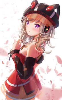 1girl absurdres bare_shoulders blush commentary_request criss-cross_halter detached_sleeves dress from_behind grey_hair halterneck hat headphones highres komori_met komori_met_(1st_costume) long_hair looking_at_viewer nagori0127 nanashi_inc. open_mouth parted_lips red_dress smile solo virtual_youtuber