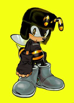abdomen_tail alternate_costume animal_nose antennae arthropod_boy bee_boy black_gloves black_shirt boots casual charmy_bee fingerless_gloves fur_hat gloves grey_footwear hat highres insect_wings open_mouth print_shirt shirt short_sleeves sonic_(series) stinger tokiwa757 ushanka wings yellow_eyes