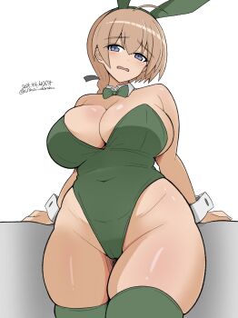 1girl absurdres ahoge blue_eyes blush bow bowtie braid breasts brown_hair cameltoe cleavage covered_navel dated green_bow green_bowtie green_leotard green_thighhighs highres large_breasts leotard long_hair looking_at_viewer lynette_bishop open_mouth playboy_bunny rabbit_ears signature simple_background solo strike_witches thighhighs unkai_daraku white_background world_witches_series wrist_cuffs