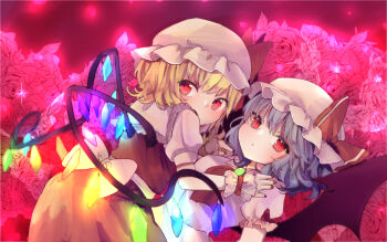 2girls ascot bat_wings black_wings blonde_hair blue_hair bow breasts brooch closed_mouth collar commentary crystal_wings dot_mouth flandre_scarlet flower gem girl_on_top glowing glowing_gem glowing_wings green_gemstone hat hat_bow jewelry looking_at_viewer looking_back medium_hair mob_cap moni_monico multicolored_wings multiple_girls pink_shirt puffy_short_sleeves puffy_sleeves red_ascot red_background red_bow red_eyes red_flower red_rose red_shirt red_skirt remilia_scarlet rose shirt short_sleeves skirt small_breasts sparkle symbol-only_commentary touhou white_collar white_hat wings