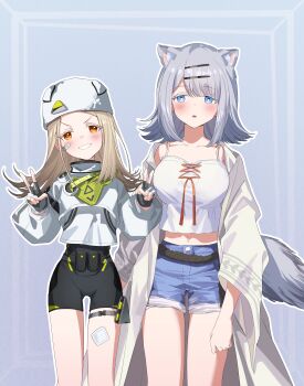 2girls absurdres animal_ears arknights arknights:_endfield bandaid bandaid_on_cheek bandaid_on_face belt black_belt black_bodysuit black_gloves blonde_hair blue_eyes blue_shorts blush bodysuit breasts camisole cat_ears cat_girl cat_tail cleavage colored_eyelashes commentary cosplay costume_switch cowboy_shot dated_commentary denim denim_shorts double_v estella_(arknights) estella_(arknights)_(cosplay) fingerless_gloves flipped_hair gakuen_idolmaster gauze gauze_on_leg gloves gradient_hair grey_background grey_hair grey_robe grin hair_ornament hairclip hands_up hat highres idolmaster large_breasts long_hair long_sleeves looking_at_another looking_at_viewer looking_to_the_side medium_hair midriff multicolored_hair multiple_girls open_clothes open_mouth open_robe orange_eyes outline parallel_hairclips pouch puffy_long_sleeves puffy_sleeves robe rope_belt shinosawa_hiro shinosawa_hiro_(cosplay) shirt shorts shrug_(clothing) smile standing tail thigh_belt thigh_pouch thigh_strap v white_camisole white_hat white_outline white_shirt white_shrug wide_sleeves yzj21333