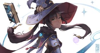 1girl artist_logo black_bodysuit black_hair blue_cape blue_gemstone blue_sleeves bodysuit book breasts cape closed_mouth commentary detached_sleeves english_commentary floating_hair four-pointed_star from_behind gem genshin_impact gold_trim grimoire hair_ornament hat highres logo long_hair looking_at_viewer looking_back medium_breasts mona_(genshin_impact) mona_(pact_of_stars_and_moon)_(genshin_impact) purple_hat red_hat skyler smile solo star_(symbol) two-sided_fabric two-sided_headwear upper_body white_background witch_hat