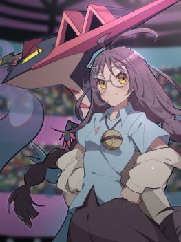 1girl aged_down aru_(citrine_drplt) blossom&#039;s_mother_(pokemon) blue_shirt blurry blurry_background blush closed_mouth collared_shirt commentary_request dragapult dreepy eyelashes floating_hair gen_8_pokemon glasses hair_ornament hairclip hands_on_own_hips highres jewelry long_hair looking_to_the_side necklace nintendo off_shoulder pokemon pokemon_(anime) pokemon_(creature) poketoon shirt short_sleeves smile stadium twintails yellow_eyes