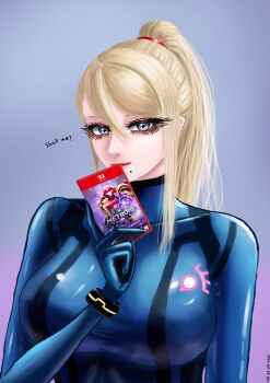 1girl absurdres black_eyeliner blonde_hair blue_eyes bodysuit breasts eyeliner gradient_background hairband highres holding_disc holding_game_cartridge large_breasts leeyujin2501 makeup metroid metroid_prime_4:_beyond mole nintendo ponytail red_hairband red_lips samus_aran zero_suit