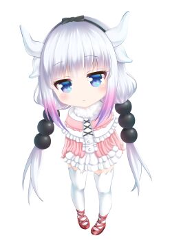 beads black_hairband blue_eyes blush bow dragon_horns dress gradient_background gradient_hair hair_beads hair_ornament hairband highres horns jitome kanna_kamui kobayashi-san_chi_no_maidragon long_hair multicolored_hair shoes simple_background solo standing tail thighhighs tsuruoka_masayoshi_to_junjou_romantica_2 twintails white_background