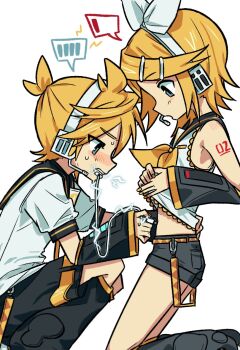 1boy 1girl android aqua_eyes arm_warmers bass_clef battery_indicator biting black_arm_warmers black_leg_warmers black_sailor_collar black_shorts blonde_hair blush bow cable clenched_teeth commentary electricity gagwan hair_bow hair_ornament hairclip headphones headset highres holding holding_cable kagamine_len kagamine_rin kneeling lanyard leg_warmers lifting_own_clothes looking_down musical_note musical_note_print parallel_hairclips sailor_collar sharing sharing_electricity shirt short_hair short_shorts short_sleeves shorts shoulder_tattoo sleeveless sleeveless_shirt squatting symbol-only_commentary tattoo teeth treble_clef vocaloid white_background white_bow white_shirt