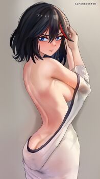 1girl :/ absurdres alfarejected artist_name ass back backless_outfit black_hair blue_eyes blush breasts butt_crack closed_mouth commentary commentary_request cowboy_shot english_commentary from_side grey_background hair_between_eyes highres kill_la_kill large_breasts looking_at_viewer matoi_ryuuko median_furrow medium_hair mixed-language_commentary multicolored_hair off_shoulder red_hair shadow sideboob simple_background solo standing streaked_hair turning_head two-tone_hair