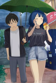 1boy 1girl ahoge black_jacket black_shirt blue_hair closed_eyes commentary_request cutoffs denim denim_shorts eating feet_out_of_frame food green_umbrella hand_on_own_cheek hand_on_own_face highres holding holding_food holding_umbrella jacket looking_at_another make_heroine_ga_oo_sugiru! medium_hair nukumizu_kazuhiko omio open_clothes open_jacket print_shirt rain shared_umbrella shirt shirt_tucked_in short_hair short_shorts shorts umbrella vending_machine white_shirt yanami_anna
