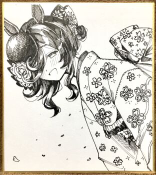 1girl :d alternate_costume animal_ears commentary_request dutch_angle floral_print floral_print_kimono flower greyscale hair_over_one_eye hat hat_flower highres horse_ears horse_girl japanese_clothes kimono long_bangs looking_at_viewer medium_hair monochrome obi open_mouth pen_(medium) print_kimono rice_shower_(umamusume) rose sash shikishi smile solo traditional_media umamusume upper_body yomean!