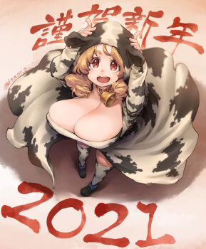 1girl 2021 :d animal_ears animal_print arms_up black_shoes blonde_hair bouncing_breasts breasts brown_background bursting_breasts chinese_zodiac cleavage cloak collar cow_ears cow_hood cow_print cowbell curly_hair dwarf fake_animal_ears female_dwarf foreshortening from_above hands_on_own_head highres hood hood_up hooded_cloak horns_pose huge_breasts ilva_(seura_isago) long_sleeves looking_at_viewer looking_up medium_hair new_year open_mouth original parted_bangs patterned_legwear pigeon-toed red_collar red_eyes seura_isago shoes short_eyebrows shortstack signature skindentation smile solo standing thick_eyebrows thighhighs translation_request year_of_the_ox