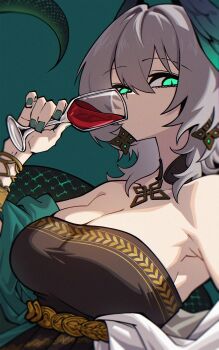 1girl absurdres alcohol arknights bare_shoulders breasts cleavage commentary cup drinking drinking_glass dryegen green_background green_eyes green_nails grey_hair highres ho&#039;olheyak_(arknights) ho&#039;olheyak_(carriage_of_the_winds_of_time)_(arknights) large_breasts medium_hair nail_polish official_alternate_costume simple_background snake_tail solo tail upper_body wine wine_glass