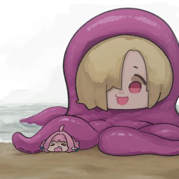&gt;_&lt; 2girls ahoge beach blonde_hair chibi earrings fang hair_intakes hair_over_one_eye idolmaster idolmaster_cinderella_girls jewelry multicolored_hair multiple_girls ocean octopus open_mouth pill_earrings pink_hair red_eyes shirasaka_koume short_eyebrows short_hair size_difference smile takato_kurosuke tentacles two-tone_hair what yumemi_riamu