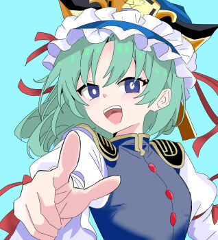 1girl absurdres aru_(pixiv_79631587) blue_background blue_eyes bright_pupils epaulettes frilled_hat frills green_hair hat highres looking_at_viewer medium_hair open_mouth pointing pointing_at_viewer shiki_eiki simple_background solo teeth touhou upper_body upper_teeth_only white_pupils