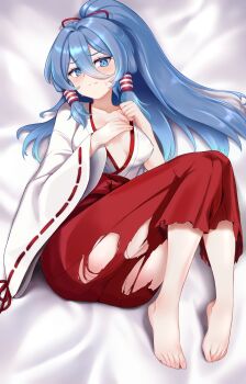 1girl ass barefoot beikeice blue_eyes blue_hair blush breasts breasts_apart chinese_commentary closed_mouth commentary_request covered_erect_nipples double-parted_bangs drop-shaped_pupils foul_detective_satori full_body hair_between_eyes hair_ribbon hair_tubes hakama hand_on_own_chest highres japanese_clothes knees_together_feet_apart knees_up kosode light_blush long_hair long_sleeves looking_at_viewer lying medium_breasts miko miyadeguchi_mizuchi miyadeguchi_mizuchi_(human) no_bra on_back on_bed ponytail ponytail_holder red_hakama red_ribbon ribbon ribbon_trim skirt solo sweat symbol-shaped_pupils thick_thighs thighs torn_clothes touhou v-shaped_eyebrows variant_set white_kosode wide_sleeves
