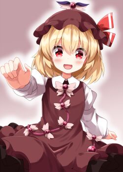 1girl :d blonde_hair blush brown_dress brown_hat collared_shirt commentary_request completion_time cosplay cowboy_shot dress frilled_dress frills hair_between_eyes hair_ribbon hand_up hat highres long_sleeves looking_at_viewer mystia_lorelei mystia_lorelei_(cosplay) open_mouth pinafore_dress pink_background red_eyes red_ribbon ribbon rumia ruu_(tksymkw) shirt short_hair sleeveless sleeveless_dress smile solo touhou white_shirt winged_hat