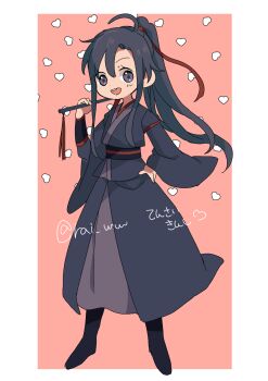 1boy :d ahoge amana_raika black_boots black_eyes black_hair black_hanfu black_sash boots chenqing_flute chibi chibi_only chinese_clothes dizi flute flute_tassel full_body hair_ribbon hand_on_own_hip hanfu heart highres holding holding_flute holding_instrument instrument long_hair long_sleeves looking_at_viewer male_focus modao_zushi open_mouth ponytail purple_eyes red_ribbon red_sash ribbon robe sash sidelocks smile solo standing tassel transverse_flute twitter_username wei_wuxian wide_sleeves