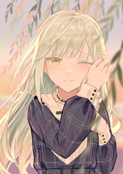 1girl absurdres bang_dream! belt black_dress blurry blurry_background blush chinese_commentary closed_mouth colored_eyelashes commentary_request crying depth_of_field dress frilled_shirt_collar frills green_hair hand_up highres liang_yu_ji_lai long_hair long_sleeves looking_at_viewer one_eye_closed outdoors plaid_clothes plaid_dress puffy_sleeves smile solo tears upper_body wakaba_mutsumi willow yellow_eyes