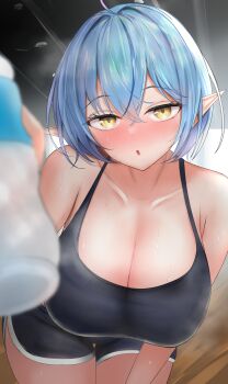 1girl absurdres ahoge alternate_costume bent_over black_shorts black_sports_bra blush bottle breasts elf heart heart_ahoge highres holding holding_bottle hololive large_breasts looking_at_viewer official_alternate_hair_length official_alternate_hairstyle pointy_ears short_hair shorts solo sports_bra virtual_youtuber waniwani_(wasabiwaniwani) water_bottle yellow_eyes yukihana_lamy