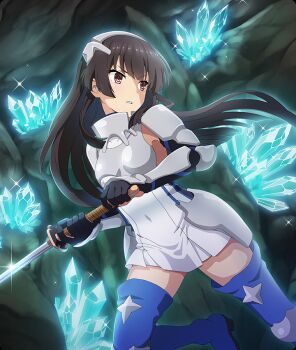 1girl aiz_wallenstein aiz_wallenstein_(cosplay) arm_armor armor black_gloves black_hair blue_thighhighs blunt_ends breastplate breasts clenched_teeth clothing_cutout cosplay covered_navel crystal dot_nose dress dungeon_ni_deai_wo_motomeru_no_wa_machigatteiru_darou_ka game_cg glint gloves hip_armor holding holding_sword holding_weapon juujou_hiyori katana long_hair looking_back official_art red_eyes short_dress side_cutout small_breasts solo sparkle sword teeth thighhighs third-party_source toji_no_miko toji_no_miko:_kizamishi_issen_no_tomoshibi weapon white_dress zettai_ryouiki