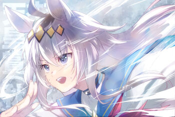 1girl :d ahoge animal_ears black_hair blue_sailor_collar commentary_request ech floating_hair grey_eyes grey_hair hair_between_eyes horse_ears long_hair multicolored_hair neckerchief oguri_cap_(starlight_beat)_(umamusume) oguri_cap_(umamusume) open_mouth red_neckerchief running sailor_collar shirt smile solo text_background translation_request two-tone_hair umamusume upper_body v-shaped_eyebrows very_long_hair white_shirt