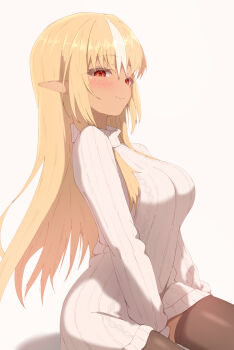 1girl black_thighhighs breasts brown_hair commentary dark-skinned_female dark_elf dark_skin elf half-closed_eyes highres hololive large_breasts long_hair long_sleeves looking_at_viewer multicolored_hair pointy_ears red_eyes ribbed_sweater sen_(senkuden) shiranui_flare sidelocks simple_background smile solo streaked_hair sweater symbol-only_commentary thighhighs turtleneck turtleneck_sweater two-tone_hair upper_body virtual_youtuber white_background white_hair white_sweater