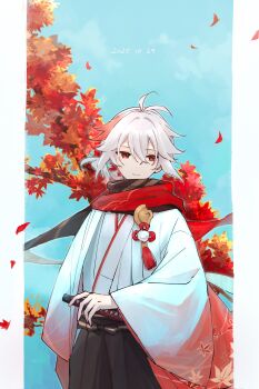 1boy absurdres alternate_costume autumn_leaves black_hakama closed_mouth commentary_request dated day genshin_impact hair_between_eyes hakama highres japanese_clothes kaedehara_kazuha kimono leaf leaf_print long_sleeves looking_at_viewer male_focus maple_leaf mi_gnsn multicolored_hair outdoors red_eyes red_hair scarf sky solo streaked_hair sword tassel weapon white_hair wide_sleeves
