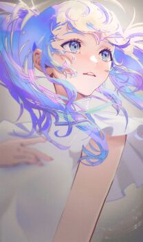 1girl blue_eyes floating_hair gradient_background hand_up highres kooka2 long_hair noise original parted_lips purple_hair shadow shirt short_sleeves solo upper_body white_shirt