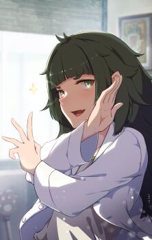1girl blunt_bangs blurry blurry_background brown_dress collar day dress fang green_collar green_eyes green_hair green_trim highres hiyajou_maho indoors jl_tan lab_coat long_hair long_sleeves looking_at_viewer open_mouth outstretched_crossed_arms science_adventure skin_fang smile solo sparkle steins;gate steins;gate_0 tongue upper_body