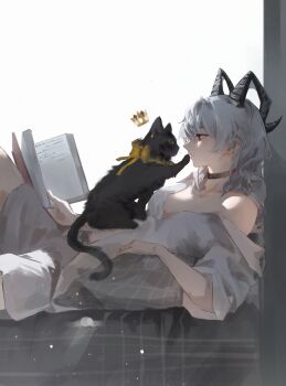 1girl absurdres alternate_costume animalization bare_shoulders black_horns book cat commentary curled_horns elyzerda female_rover_(wuthering_waves) from_side grey_hair highres holding holding_book horns long_hair looking_at_animal lying off_shoulder on_back parted_lips red_eyes revision rover_(wuthering_waves) shirt shorts solo symbol-only_commentary white_shirt white_shorts wuthering_waves zani_(wuthering_waves)