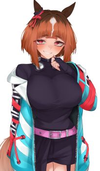 1girl absurdres animal_ears belt black_shirt black_shorts blush breasts commentary english_commentary english_text fingerless_gloves gloves highres horse_ears horse_girl horse_tail large_breasts looking_at_viewer multicolored_hair pink_belt shirt short_hair shorts simple_background smile solo streaked_hair tail transcend_(umamusume) transcend_(zoku-zoku_gizmo)_(umamusume) turtleneck turtleneck_shirt umamusume white_background white_streaks xkittyzx