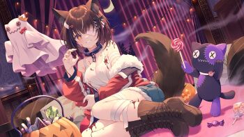 1girl amekawa_shino animal_ears bandage_over_one_eye bandaged_leg bandages blood blood_on_clothes blood_on_face blood_on_leg blue_hair boots breasts brown_boots brown_hair button_eyes buttons candy clothes_down collar crescent_moon crown food fur-trimmed_jacket fur-trimmed_shorts fur_trim grin halloween halloween_bucket highres indie_virtual_youtuber indoors jack-o&#039;-lantern jacket kemonomimi_mode living_toy lollipop medium_breasts metal_collar mini_crown moon multicolored_hair night open_clothes open_jacket orange_eyes pillow pink_hair red_jacket sheet_ghost short_hair shorts smile smoke stitches streaked_hair stuffed_animal stuffed_cat stuffed_toy tail tank_top virtual_youtuber wavy_mouth white_tank_top wolf_ears wolf_girl wolf_tail yoshino_ryou