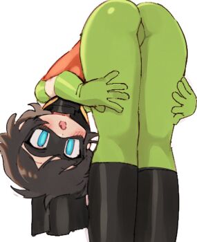 1girl ass batman_(series) batrobin_k black_mask blue_eyes breasts brown_hair dc_comics domino_mask eye_mask gloves green_gloves highres leotard loli mask robin_(batrobin_k) short_hair simple_background sleeved_leotard small_breasts spandex superhero_costume white_background