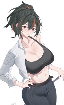 1girl absurdres against_railing alternate_costume belt black_hair black_shirt blue_pants breasts collarbone commentary_request cowboy_shot crop_top hair_between_eyes hair_intakes hand_on_own_hip highres large_breasts looking_to_the_side midriff multicolored_hair navel orange_eyes pants parted_lips ponytail railing red_hair red_streaks shirt single_bare_shoulder sleeves_rolled_up solo streaked_hair translation_request white_shirt xiangzuo_zhi zenless_zone_zero zhu_yuan